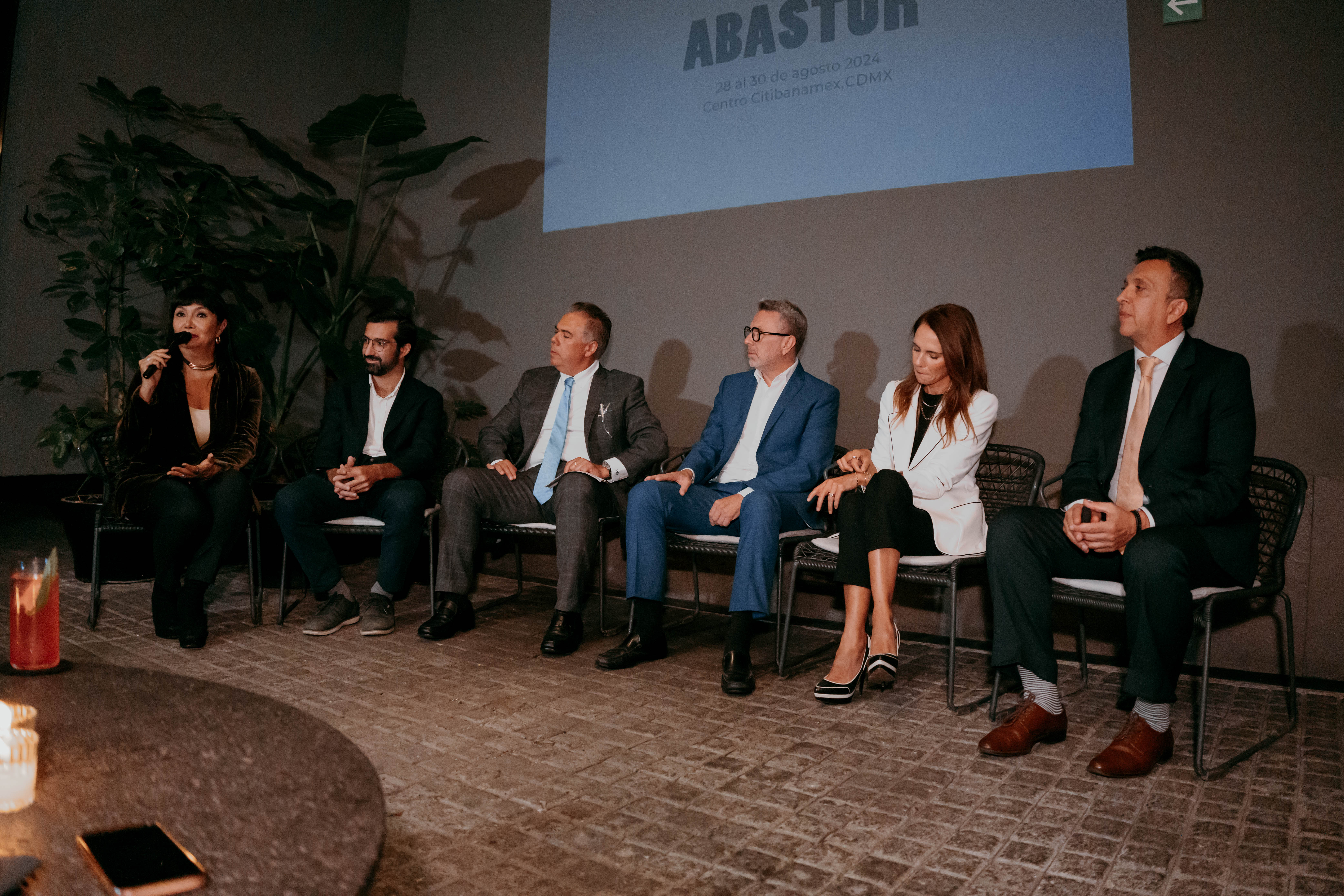 ABASTUR 2024: La Cita Imperdible para la Industria de la Hospitalidad