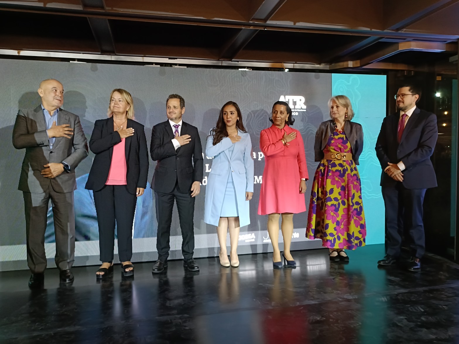 VIntegrantes del board de la ATR durante la toma de protesta de Erick Álvarez como presidente para el periodo 2026–2027 en Ciudad de México